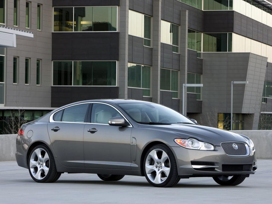  Jaguar XF 2008 года  (US) (фото 8 из 30)